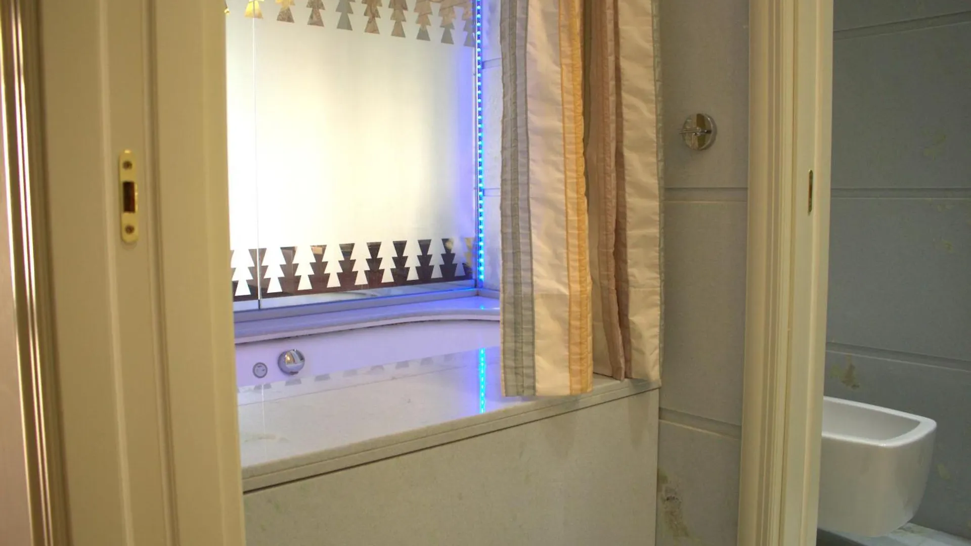 公寓 Verona Luxury Flats , Piazza Erbe With Balcony On Main Square