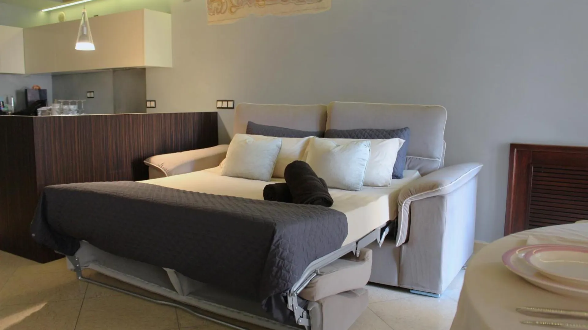 Verona Luxury Flats , Piazza Erbe With Balcony On Main Square
