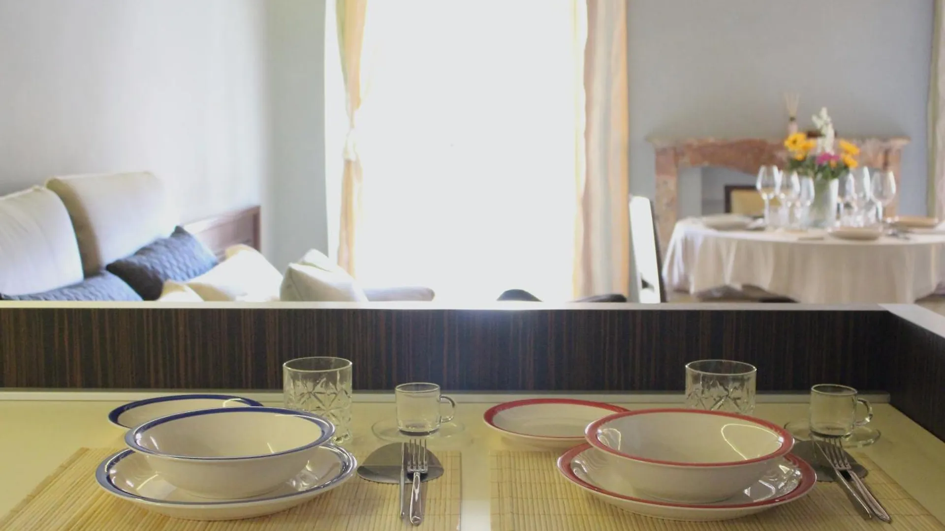 Verona Luxury Flats , Piazza Erbe With Balcony On Main Square Appartamento
